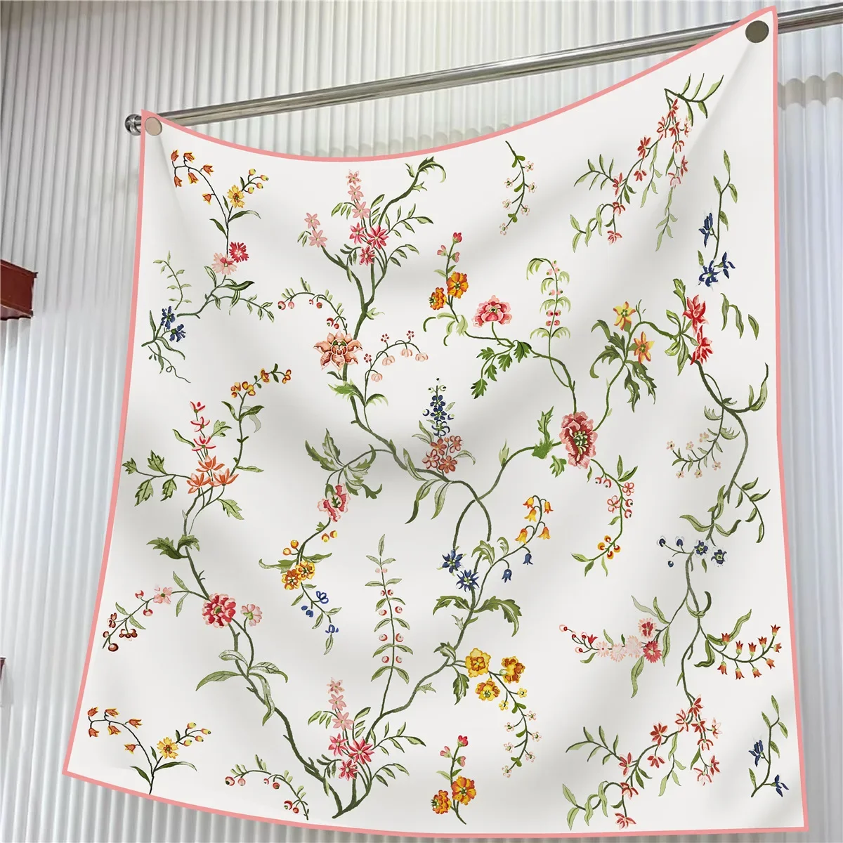 Écharpe d'oiseau florale franç - French Street Fashion avis et prix
