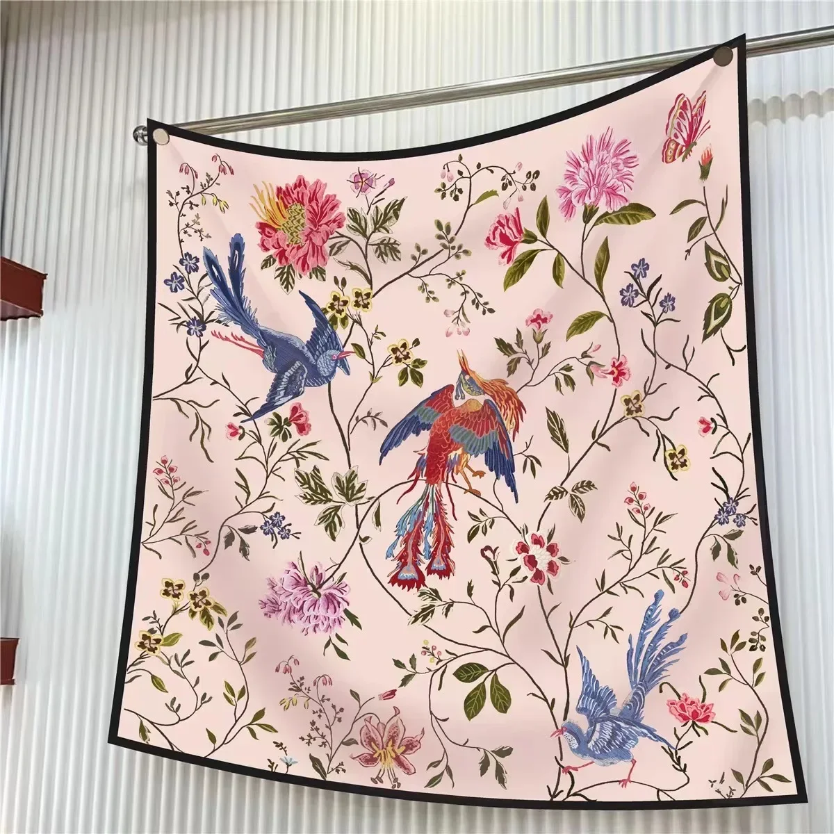 Écharpe d'oiseau florale franç - French Street Fashion avis et prix