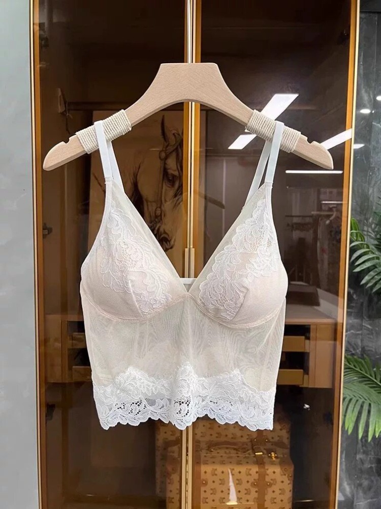 Débardeur Chic Français Col V  - Street Fashion Look avis et prix